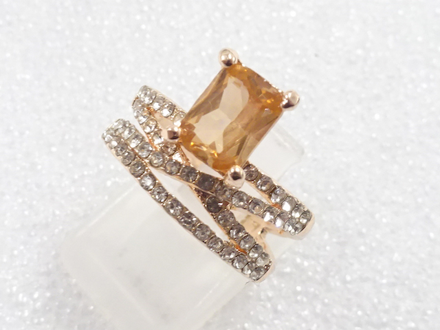 JAPANESE KIMONO / ANTIQUE COLORED STONE RING (SIZE 12.5)